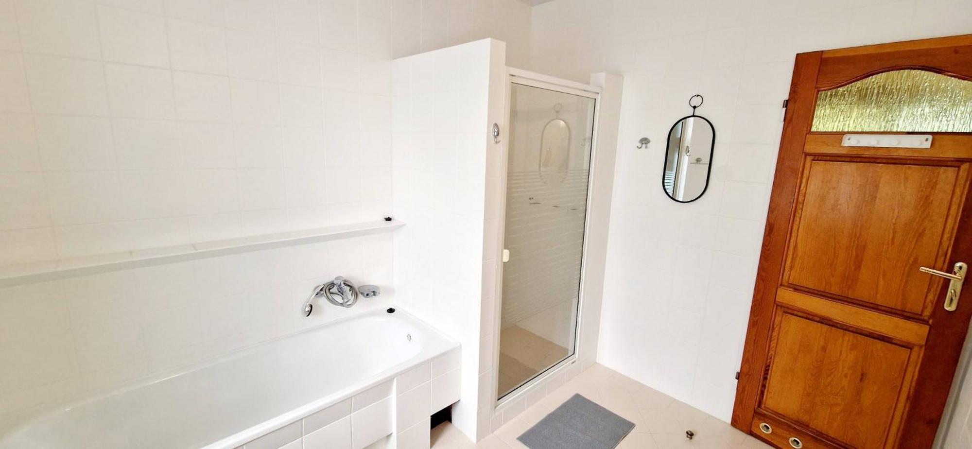 Hostel Milicka Wrocław Eksteriør bilde