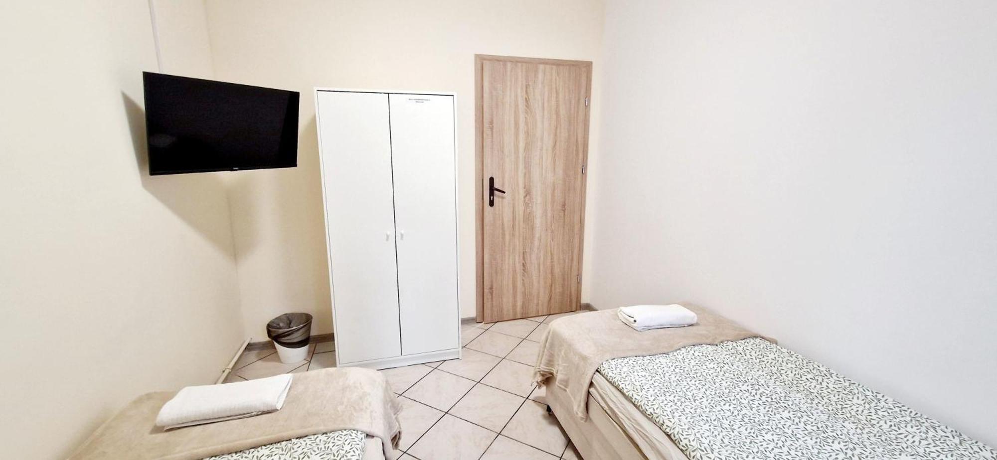 Hostel Milicka Wrocław Eksteriør bilde